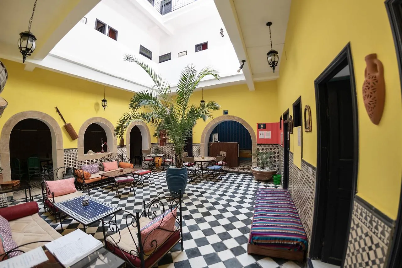 Riad Sidi Magdoul Эс-Сувейра